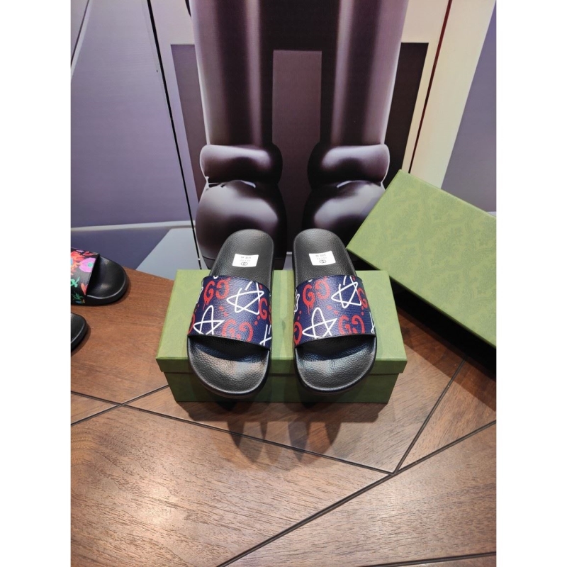G*u*i slippers